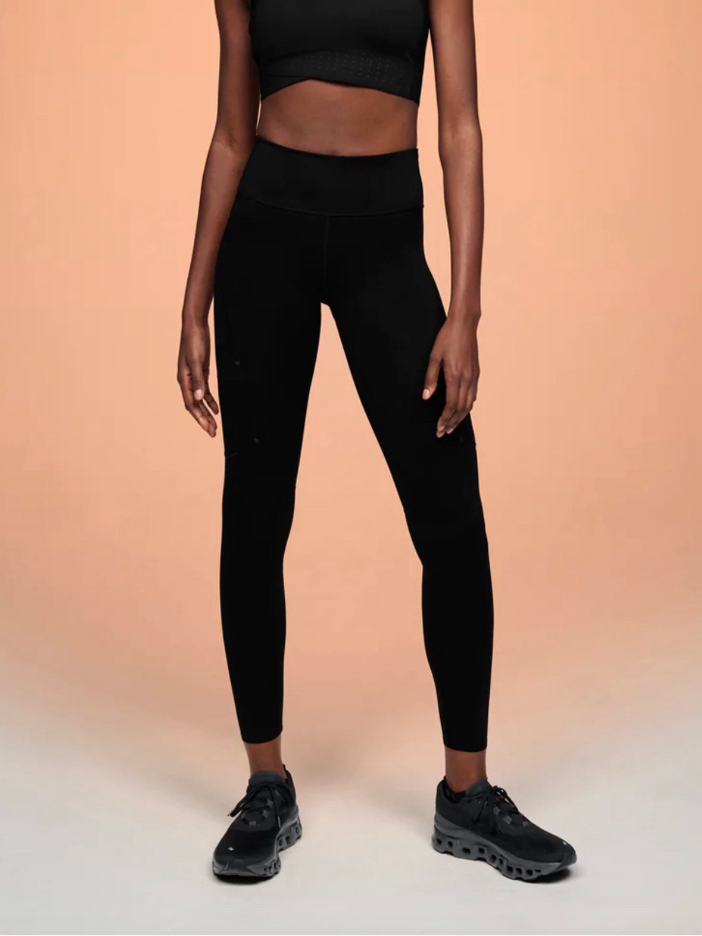 On Running Women's Performance Tights Black